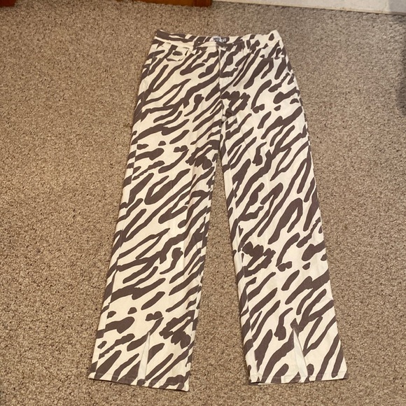Princess Polly Zebra Print Jeans Never 